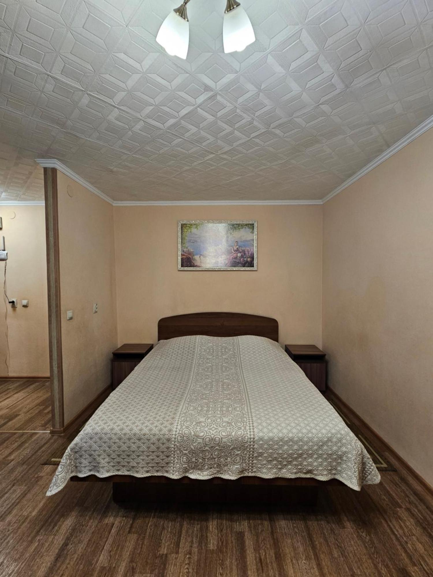 Lux Apartment On Potanina 19 Ustʼ-Kamenogorsk Exterior foto