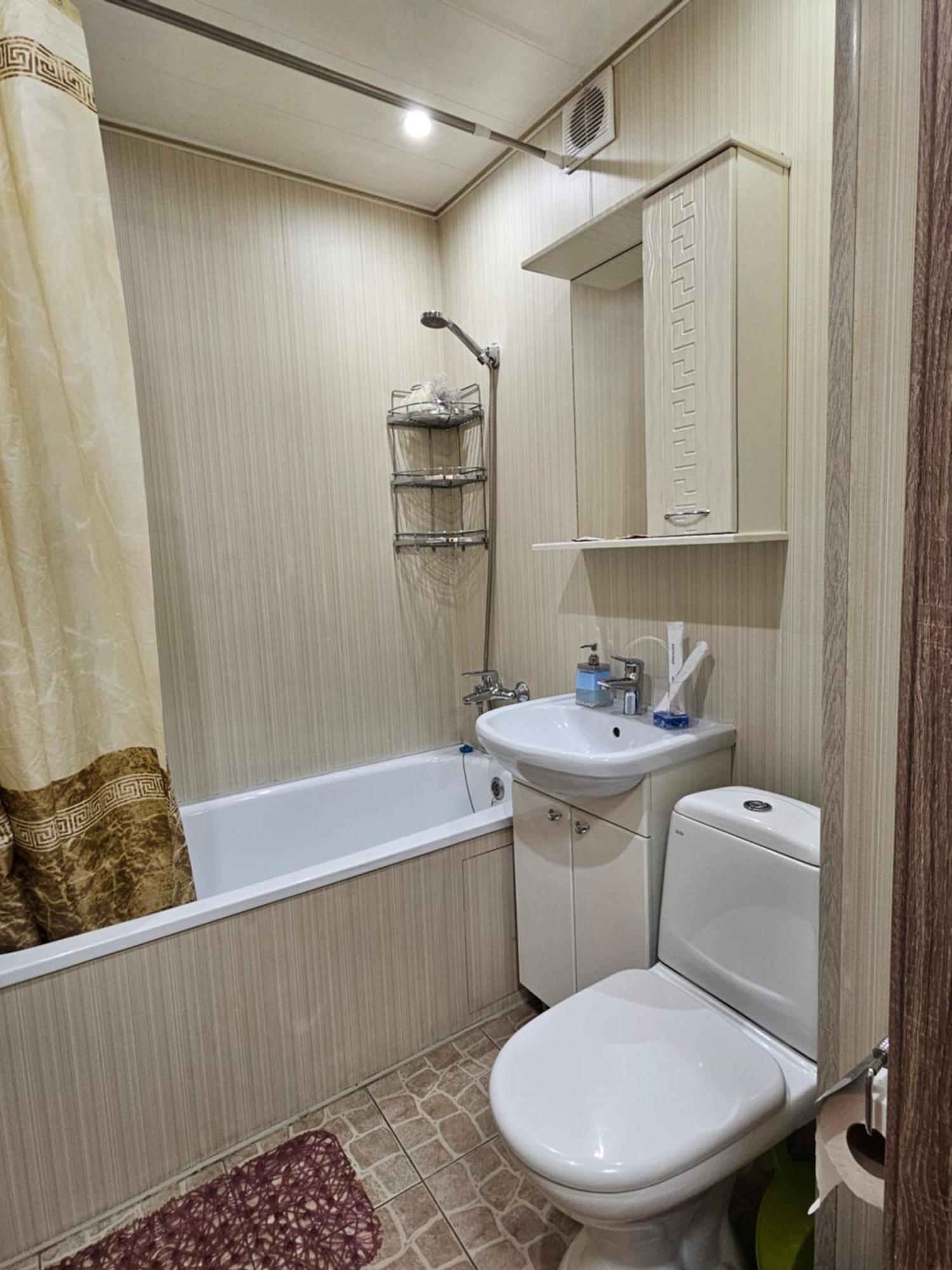 Lux Apartment On Potanina 19 Ustʼ-Kamenogorsk Exterior foto